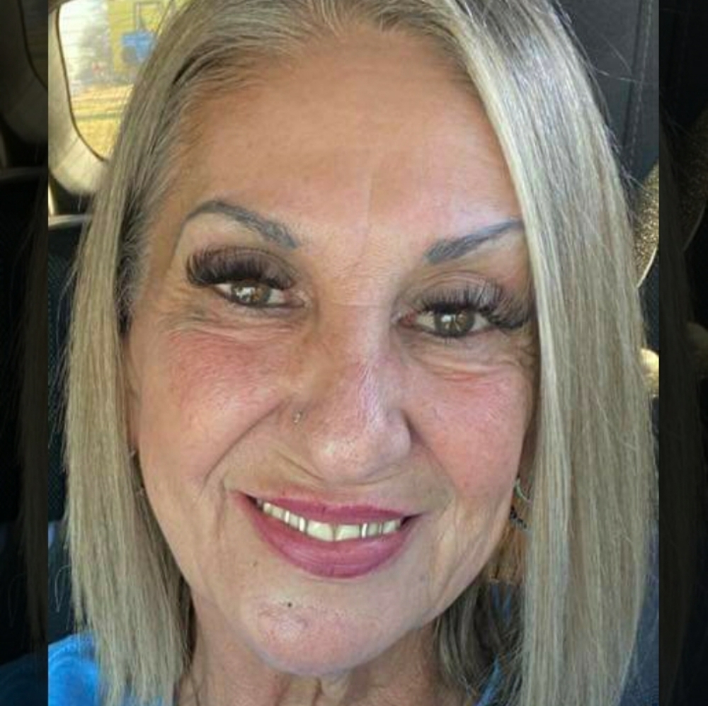 Meet your Posher, Lourdes